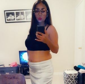 Meet your Posher, Adriana